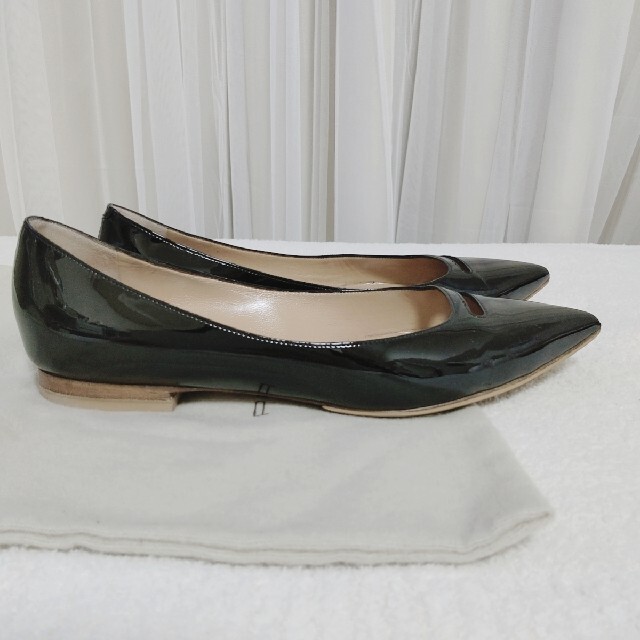 PELLICO(ペリーコ)の美品 ペリーコ アネッリ アニマ フラット パテント 37.5 黒 レディースの靴/シューズ(バレエシューズ)の商品写真