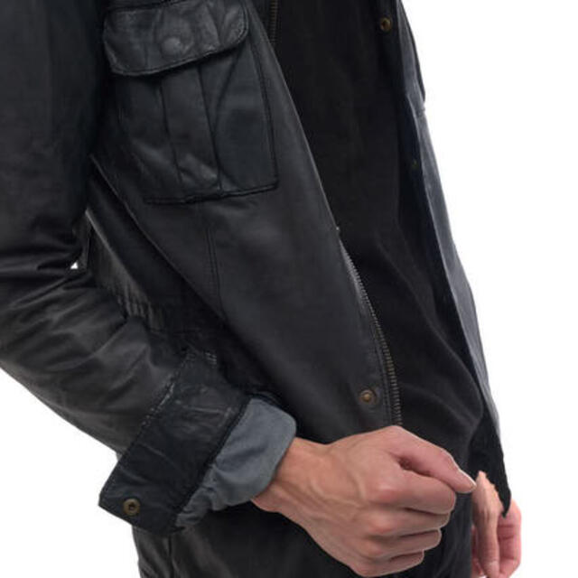 sisi(シシ)のシシ／Sisii ブルゾン ジャケット JKT アウター メンズ 男性 男性用レザー 革 本革 ブラック 黒  M-65 Leather Jacket ミリタリー ウォッシュ加工 M-65 ミリタリー フード付き メンズのジャケット/アウター(ダッフルコート)の商品写真