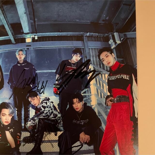 ATEEZ 全員 直筆サイン