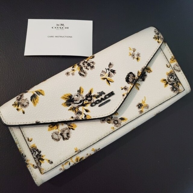 最終価格♡新品未使用 COACH コーチ レザー 長財布 花柄 ホワイト