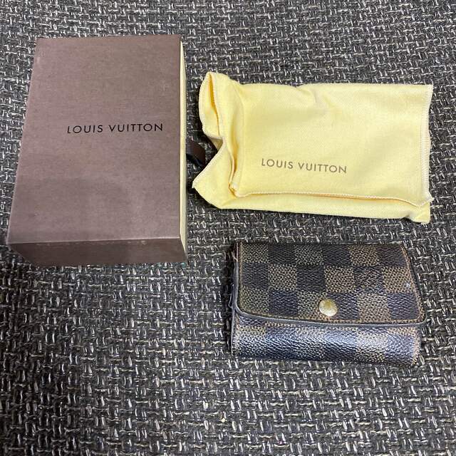 LOUIS VUITTON(ルイヴィトン)のルイヴィトン　キーケース　難あり レディースのファッション小物(キーケース)の商品写真