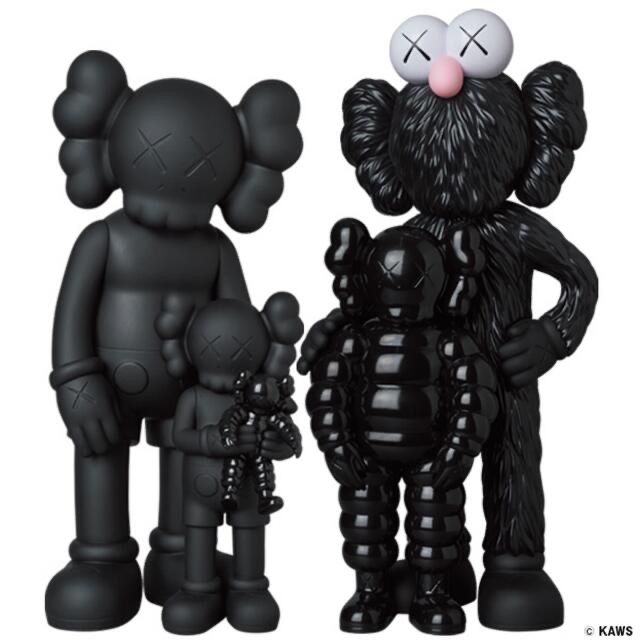 #2 KAWS FAMILY BLACK Kaws Tokyo FirstMEDICOMTOYの