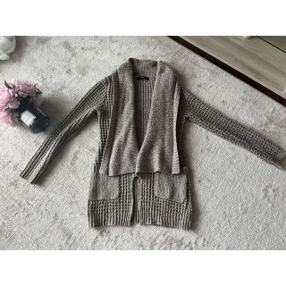 アズールバイマウジー(AZUL by moussy)のパッチポケット付きニットカーディガン（美品）(カーディガン)