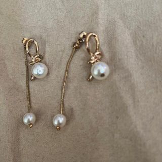 ピアス(ピアス)