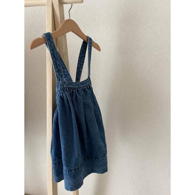 SOOR PLOOM(ソーアプルーム)のSoorPloom Eloise Pinafore, Denim* 2Y デニム キッズ/ベビー/マタニティのキッズ服女の子用(90cm~)(スカート)の商品写真