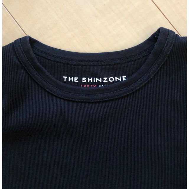 Shinzone(シンゾーン)のシンゾーン  カットソー  黒 レディースのトップス(Tシャツ(長袖/七分))の商品写真