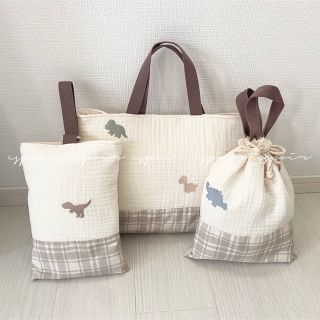 送料無料】入園入学3点セット/刺繍ダイナソー・恐竜の通販|ラクマ