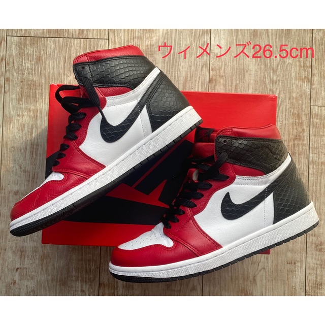 NIKE(ナイキ)のNike Air Jordan 1 High OG "Satin Red" レディースの靴/シューズ(スニーカー)の商品写真