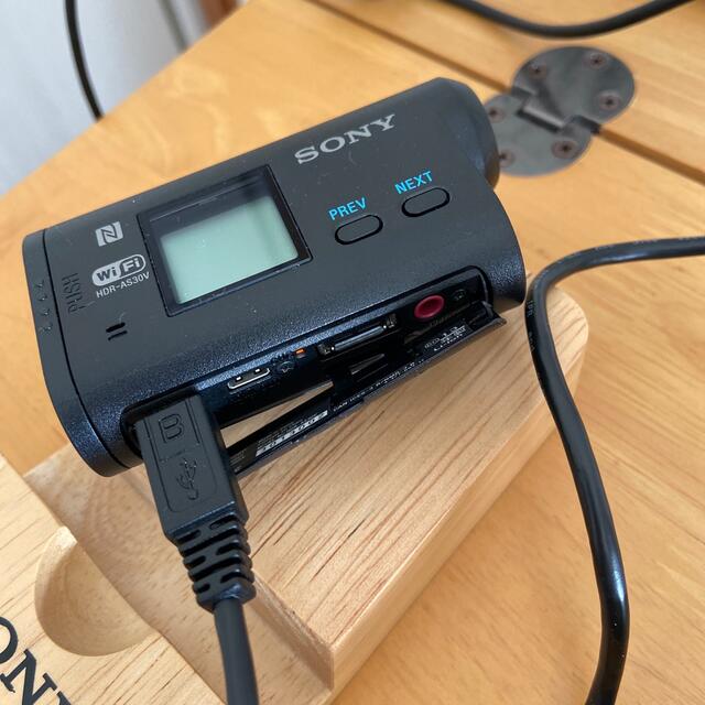 SONY(ソニー)のsonyアクションカメラ`HDR-AS30vと付属 スマホ/家電/カメラのカメラ(ビデオカメラ)の商品写真