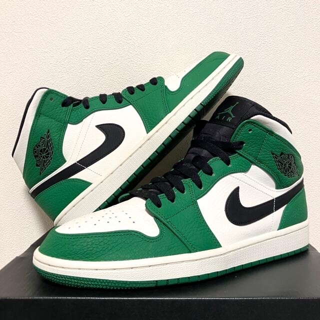 激レア！NIKE AIR JORDAN 1 HIGH “PINE GREEN”