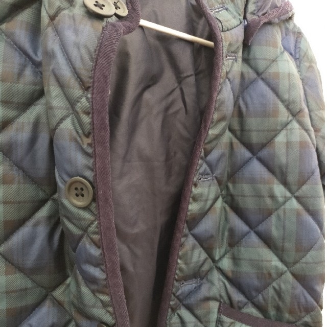 MUJI (無印良品)(ムジルシリョウヒン)の無印良品　キルティングジャケット　アウター　130cm キッズ/ベビー/マタニティのキッズ服男の子用(90cm~)(ジャケット/上着)の商品写真