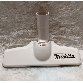 マキタ(Makita)の【新品未使用】マキタ充電式掃除機　ノズル(掃除機)