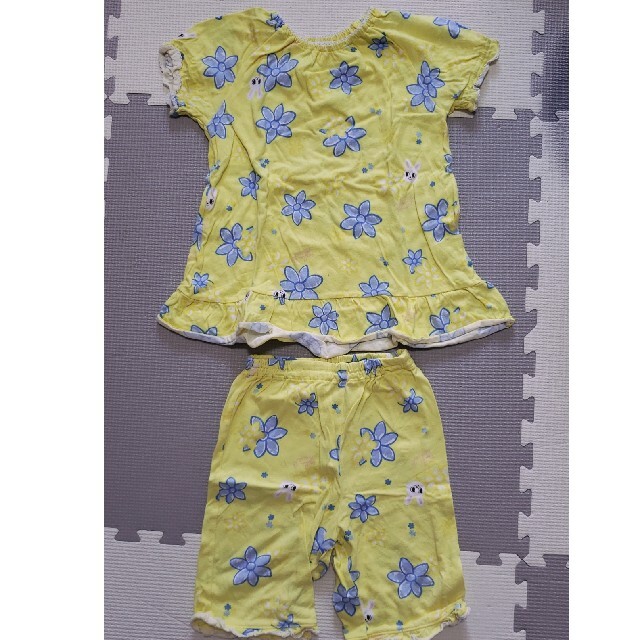 mikihouse(ミキハウス)のミキハウスパジャマ　100cm キッズ/ベビー/マタニティのキッズ服女の子用(90cm~)(パジャマ)の商品写真