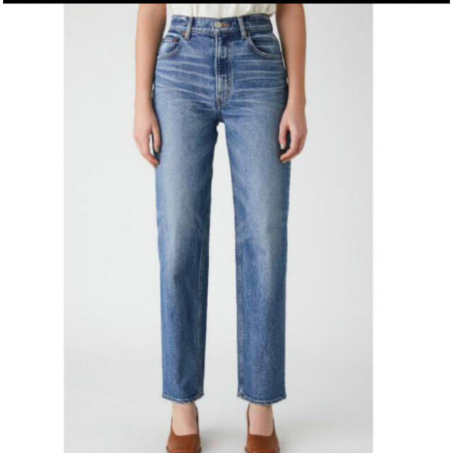 moussy(マウジー)のMOUSSY PLAIN JEANS STRAIGHT 24 レディースのパンツ(デニム/ジーンズ)の商品写真