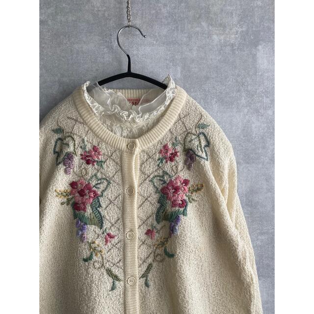 vintageヴィンテージレトロusedぽんぽんフラワー花柄刺繍ニット