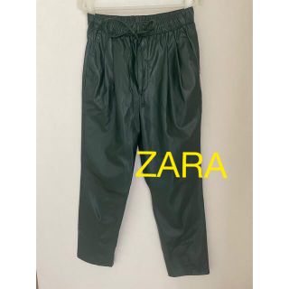 ザラ(ZARA)の【☆☆8様専用】ZARA 合皮パンツ(クロップドパンツ)