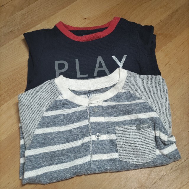 BABY GAP ロンパース　2枚セット　70 80 キッズ/ベビー/マタニティのベビー服(~85cm)(ロンパース)の商品写真