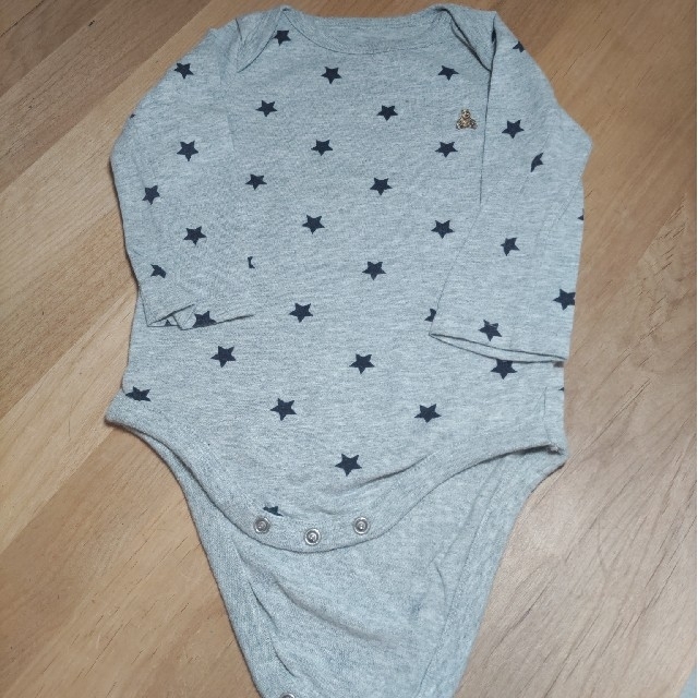 babyGAP(ベビーギャップ)のBABY GAP ロンパース3枚セット　70 80 キッズ/ベビー/マタニティのベビー服(~85cm)(ロンパース)の商品写真