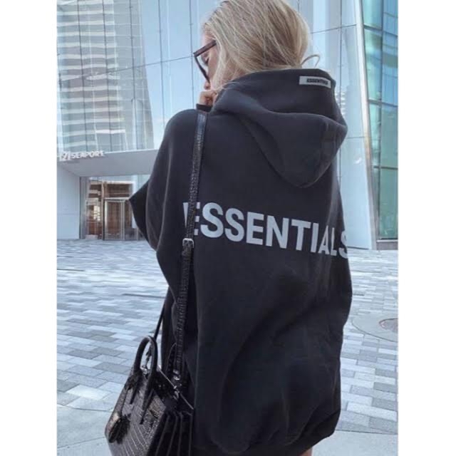 Essential(エッセンシャル)のESSENTIALS パーカー メンズのトップス(パーカー)の商品写真