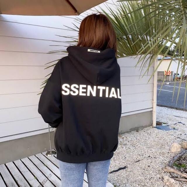 Essential(エッセンシャル)のESSENTIALS パーカー メンズのトップス(パーカー)の商品写真