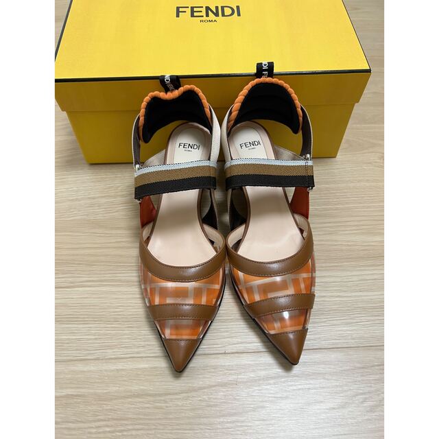 FENDI コリブリシリーズ スリングバックシューズ-