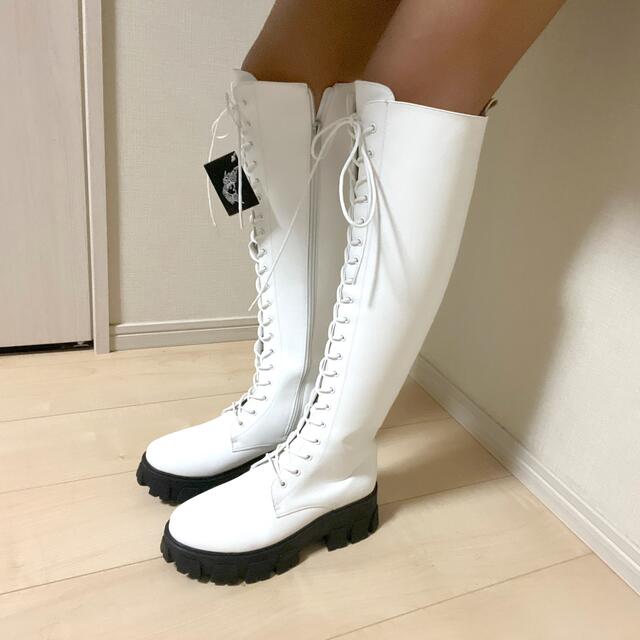 白　ホワイト　ブラッククイーン　GYDA エゴイスト　EMODA エスペランサ レディースの靴/シューズ(ブーツ)の商品写真
