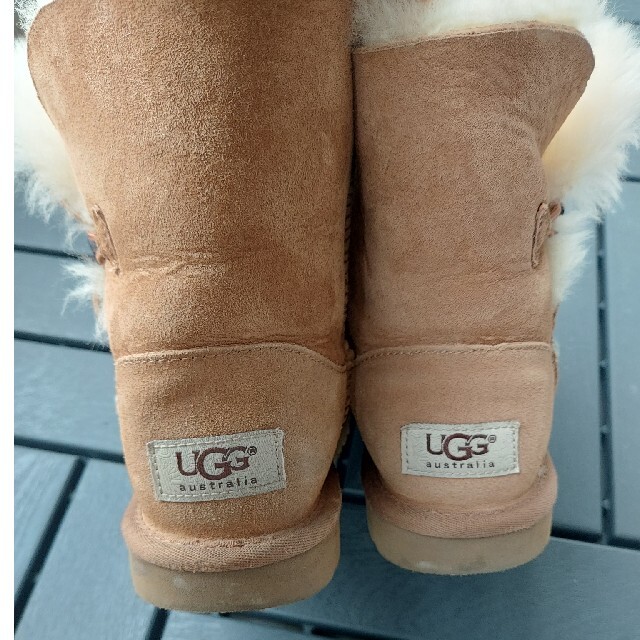 UGG(アグ)のUGGムートンブーツ 20cm キッズ/ベビー/マタニティのキッズ靴/シューズ(15cm~)(ブーツ)の商品写真