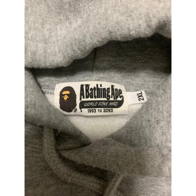 A BATHING APE(アベイシングエイプ)の激安2XL！ BAPE縁取りカレッジ猿プルオーバーパーカー灰 メンズのトップス(パーカー)の商品写真