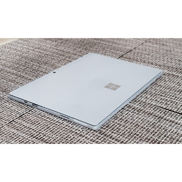 Microsoft(マイクロソフト)のMicroSoft タブレットSurface Pro5 LET ADVANCED スマホ/家電/カメラのPC/タブレット(ノートPC)の商品写真