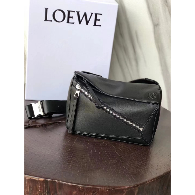 即納&大特価】 LOEWE バムバック☆ボディバッグ パズル ロエベ LOEWE