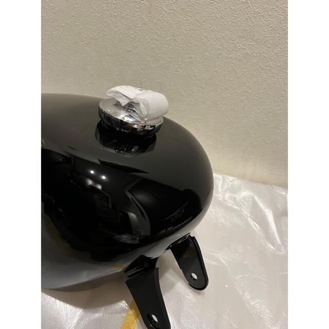 Gas Tank NOS純正ハーレーダビッドソンスポーツスターガス燃料タンク