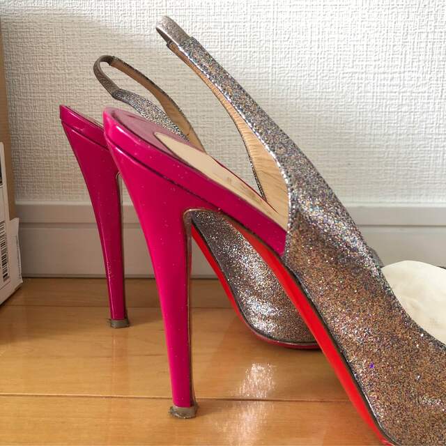 Christian Louboutin(クリスチャンルブタン)のChristian Louboutin ルブタン グリッター サンダル ピンク レディースの靴/シューズ(ハイヒール/パンプス)の商品写真