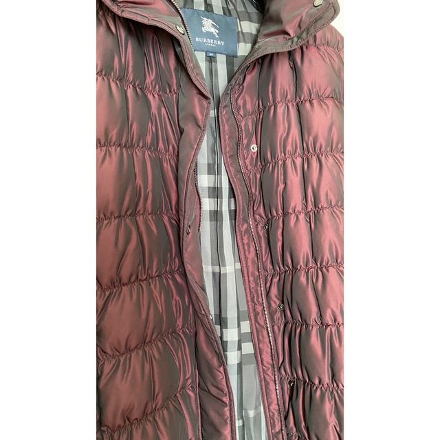 バーバリーロンドン　ダウンコート レディースのジャケット/アウター(ダウンコート)の商品写真