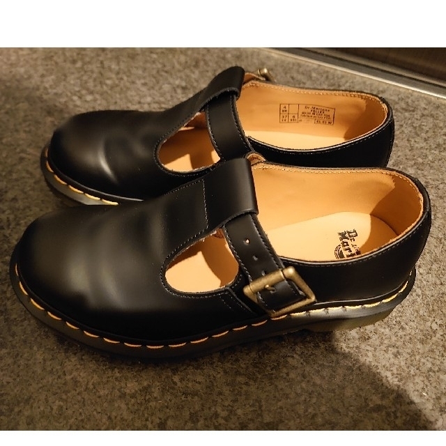 DR．MARTENS ドクターマーチン　ポリー Tバー シューズ