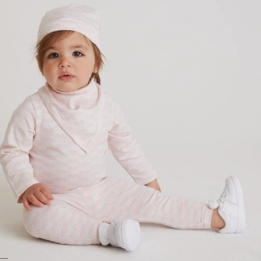 美品 KITH BABY ベビー ギフトセット キッズ/ベビー/マタニティのベビー服(~85cm)(ロンパース)の商品写真