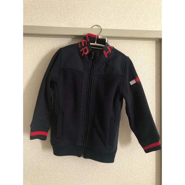 TOMMY HILFIGER(トミーヒルフィガー)のトミーヒルフィガー  XS  4-5  110 キッズ/ベビー/マタニティのキッズ服男の子用(90cm~)(ジャケット/上着)の商品写真