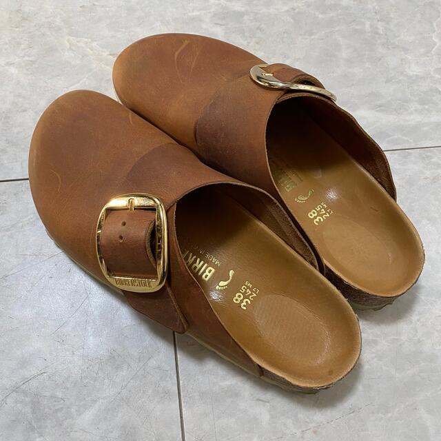 BIRKENSTOCK(ビルケンシュトック)のビルケンシュトック　バーゼル　ビッグバックル（中古品） レディースの靴/シューズ(サンダル)の商品写真