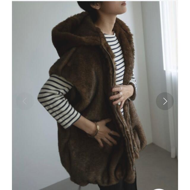 ベスト/ジレmarjour★FAUX FUR VEST