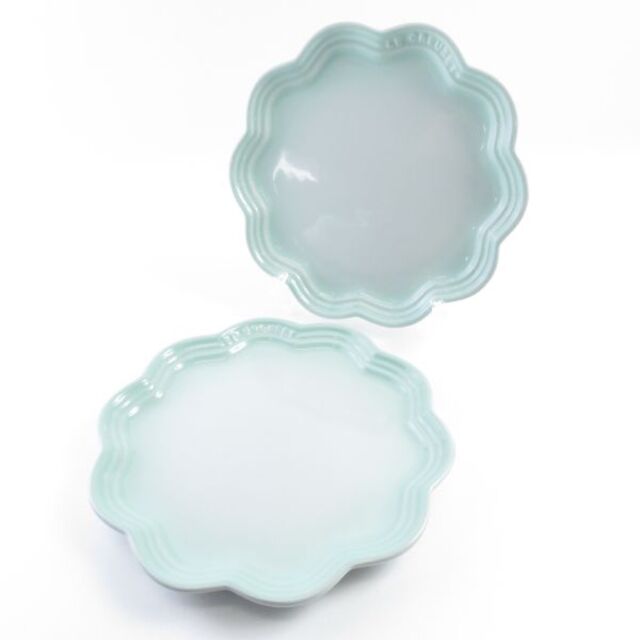 LE CREUSET - ルクルーゼ フリルプレート 中皿 2枚 LE CREUSET - ルクルーゼ フリルプレート 中皿 2枚