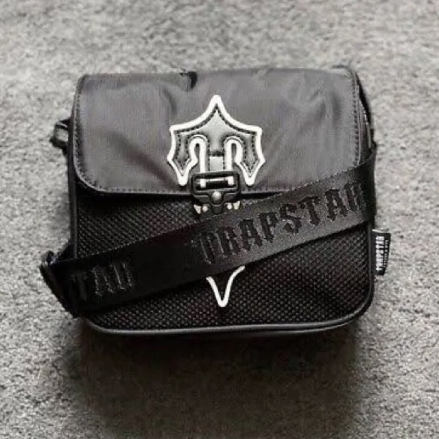 トラップスター Trapstar Central Cee セットアップ Lの