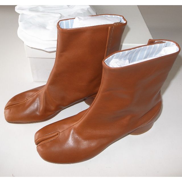 超お買い得!】 tan マルジェラ margiela Margiela Martin Maison low 38 tabi 足袋ブーツ ブーツ 37.5センチ 未使用 マルジェラ足袋ブーツ