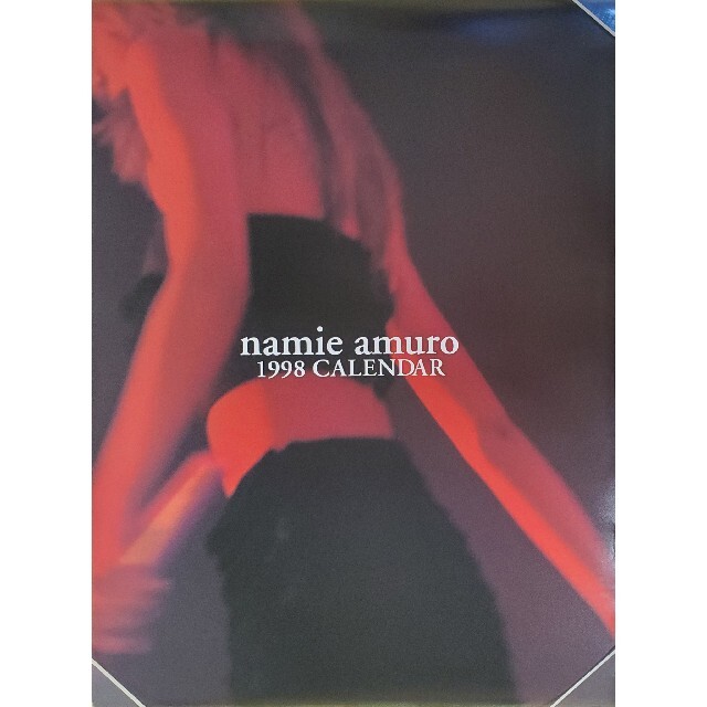 安室奈美恵 1997 1998年オフィシャルカレンダー B2サイズ エンタメ/ホビーのタレントグッズ(ミュージシャン)の商品写真