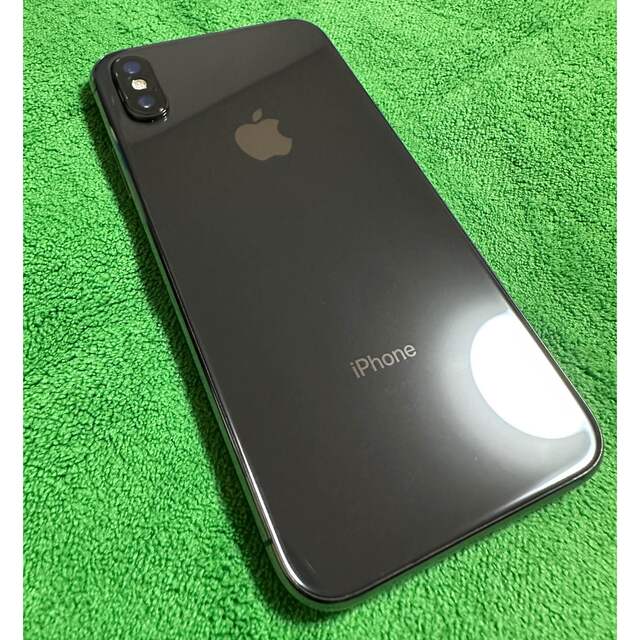 iPhone(アイフォーン)の新品同様 iPhone X 64GB SIMフリー バッテリー100% スマホ/家電/カメラのスマートフォン/携帯電話(スマートフォン本体)の商品写真