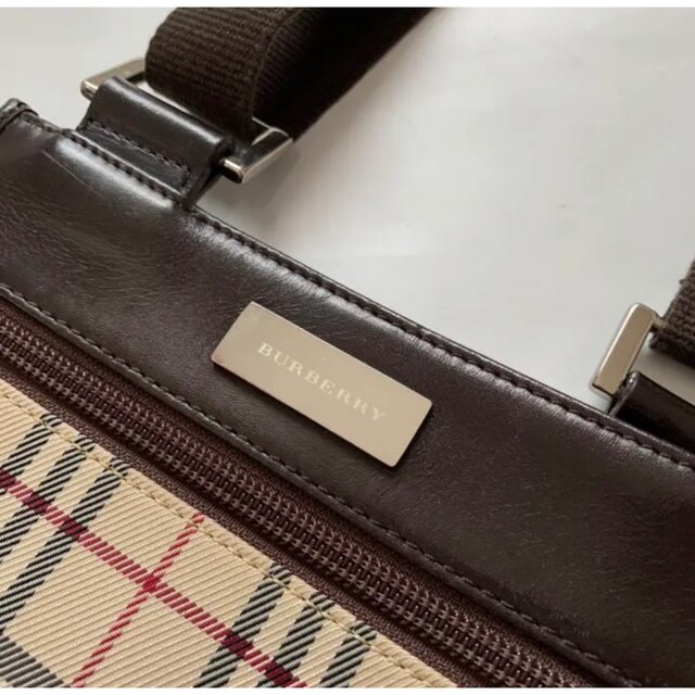 BURBERRY(バーバリー)のburberry  バーバリー チェック　ショルダーバッグ  ポシェット レディースのバッグ(ショルダーバッグ)の商品写真