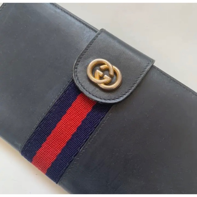 Gucci(グッチ)のOLD GUCCI オールドグッチ ヴィンテージ　長財布　薄型　シェリーライン レディースのファッション小物(財布)の商品写真