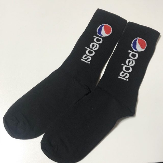 2足セット ペプシ ロゴ ソックス ブラック ブルー メンズのレッグウェア(ソックス)の商品写真