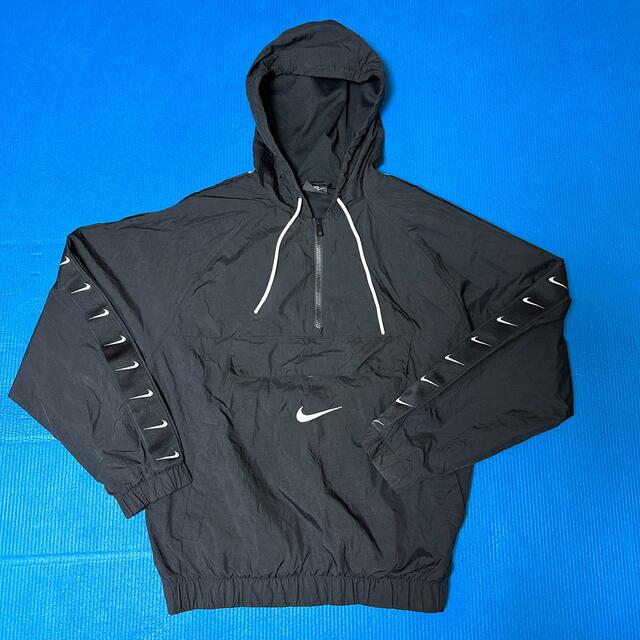 正規品NIKEハーフジップウインドブレーカー