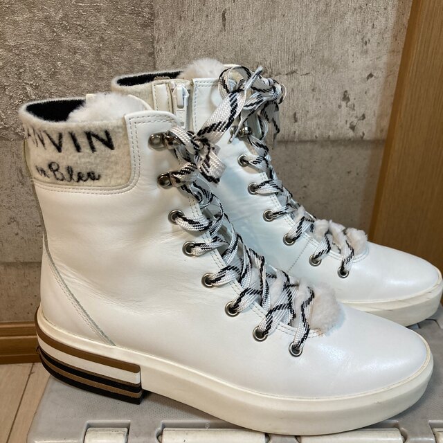 LANVIN(ランバン)のランバン　ブーツ　白 レディースの靴/シューズ(ブーツ)の商品写真