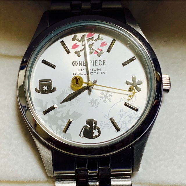 腕時計(アナログ) ONE PIECE ワンピース チョッパー 限定版公式ウォッチ『桜の記憶』