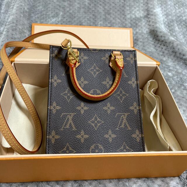 最適な価格 LOUIS VUITTON - ルイヴィトン プティット サックプラ